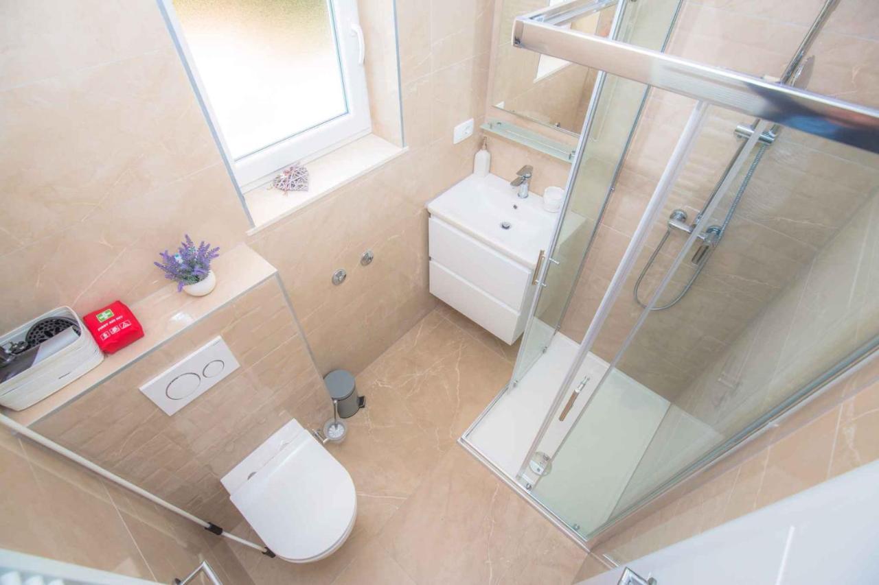 Apartments In Rogoznica 40364 Екстериор снимка