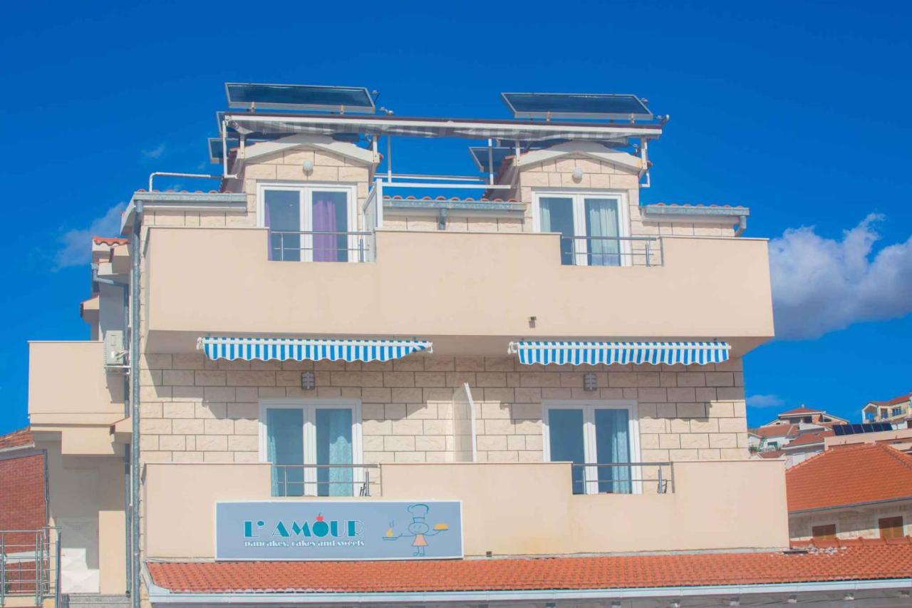 Apartments In Rogoznica 40364 Екстериор снимка