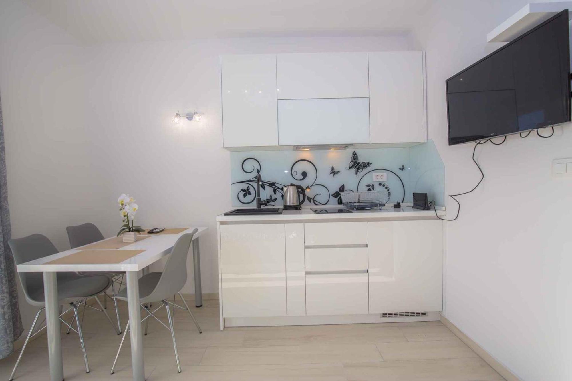 Apartments In Rogoznica 40364 Стая снимка