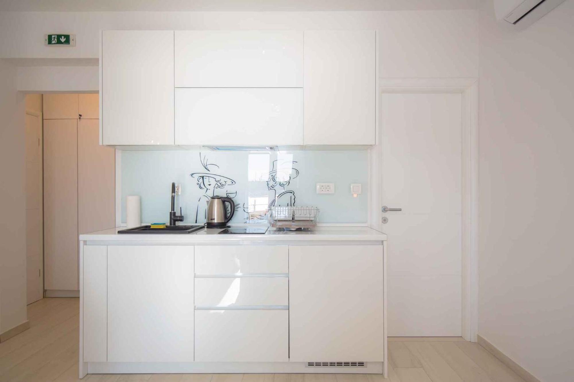 Apartments In Rogoznica 40364 Стая снимка