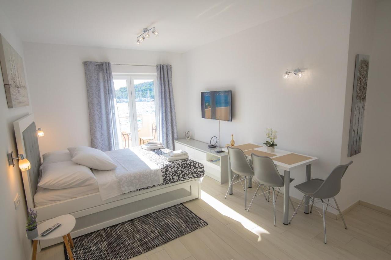 Apartments In Rogoznica 40364 Екстериор снимка